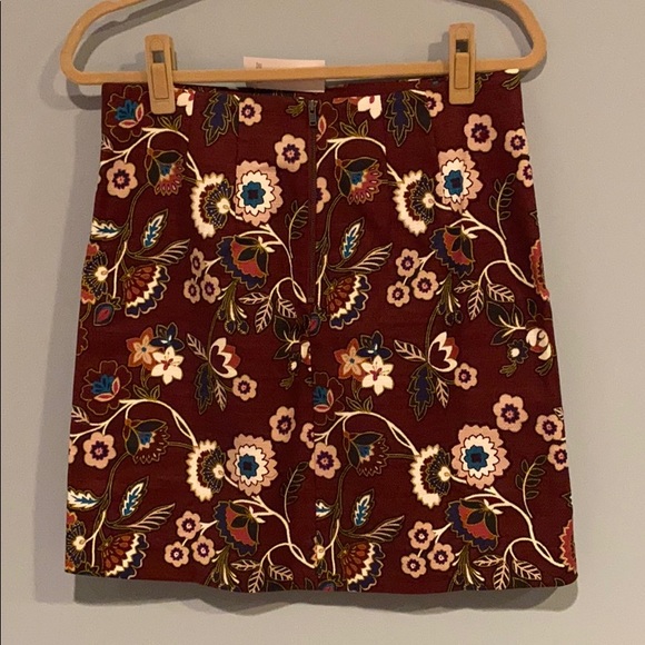 NWT Loft Floral Skirt size 4 - Picture 4 of 6